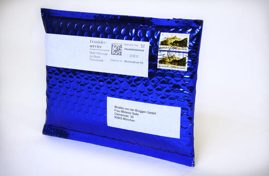 Blauer Umschlag für Direct Mailing (Münzen)