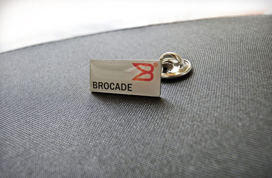 Gestaltung Brocade Pin